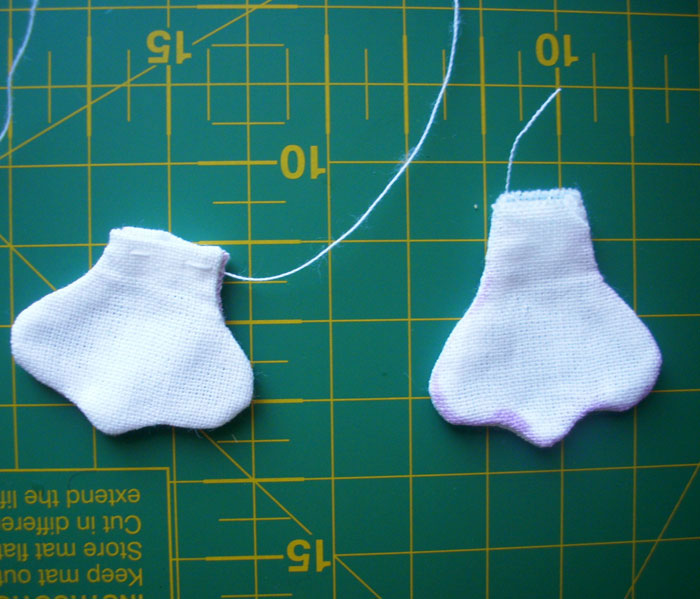 Кот с гитарой